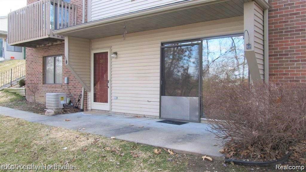 392 Spring Brooke Drive - Photo 1