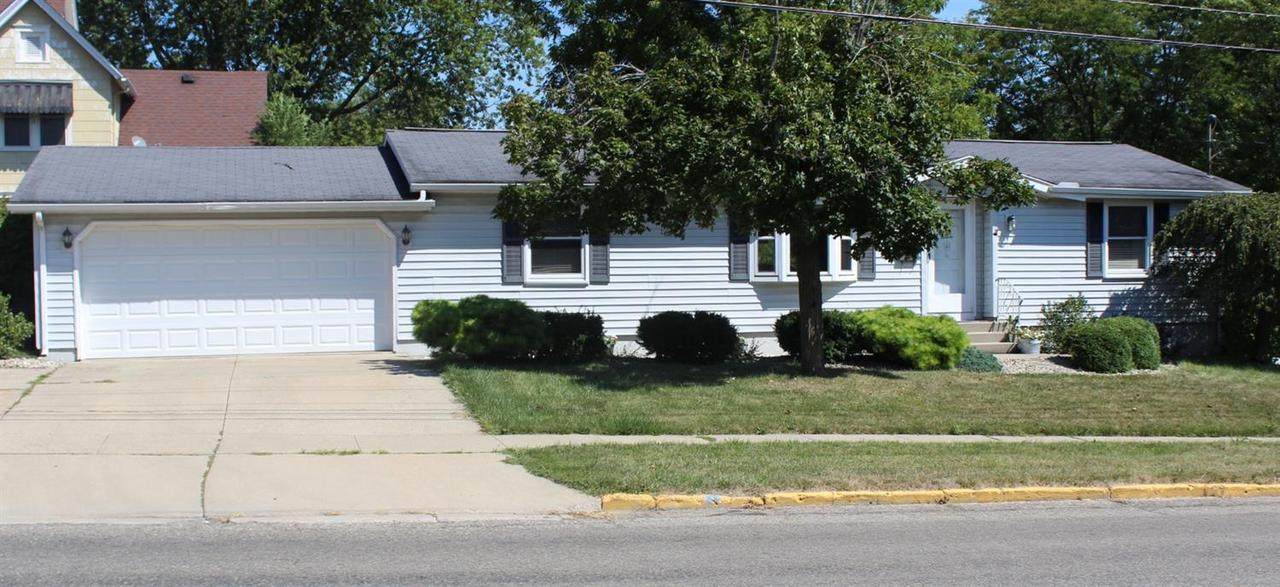 221 Madison - Photo 1