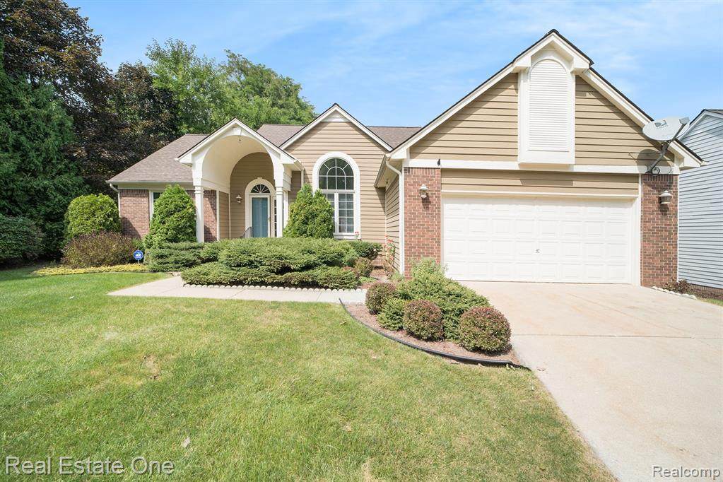 3380 Fairgrove Crt - Photo 1
