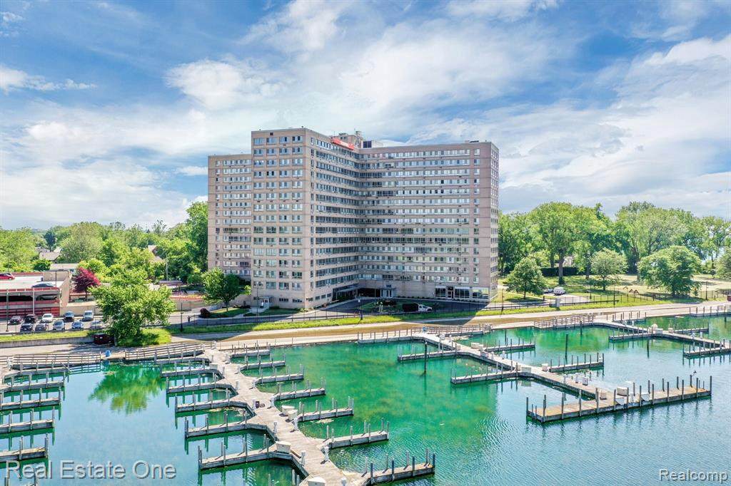 8900 Jefferson Ave - Photo 1