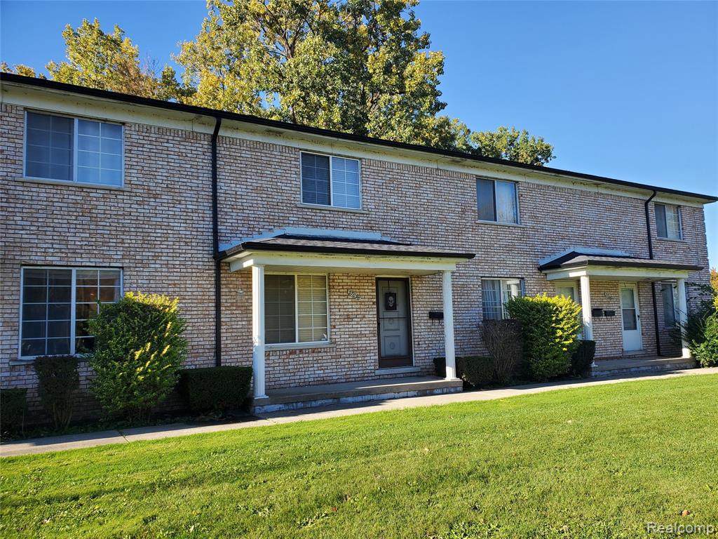 37096 Jefferson Ave - Photo 1