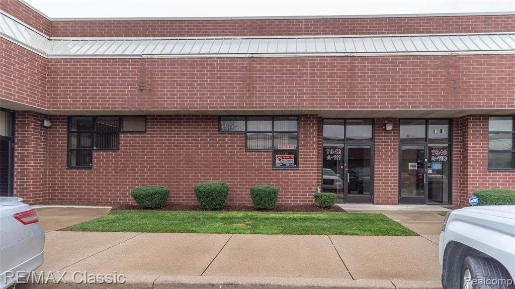 7942 Lilley Rd - Photo 1