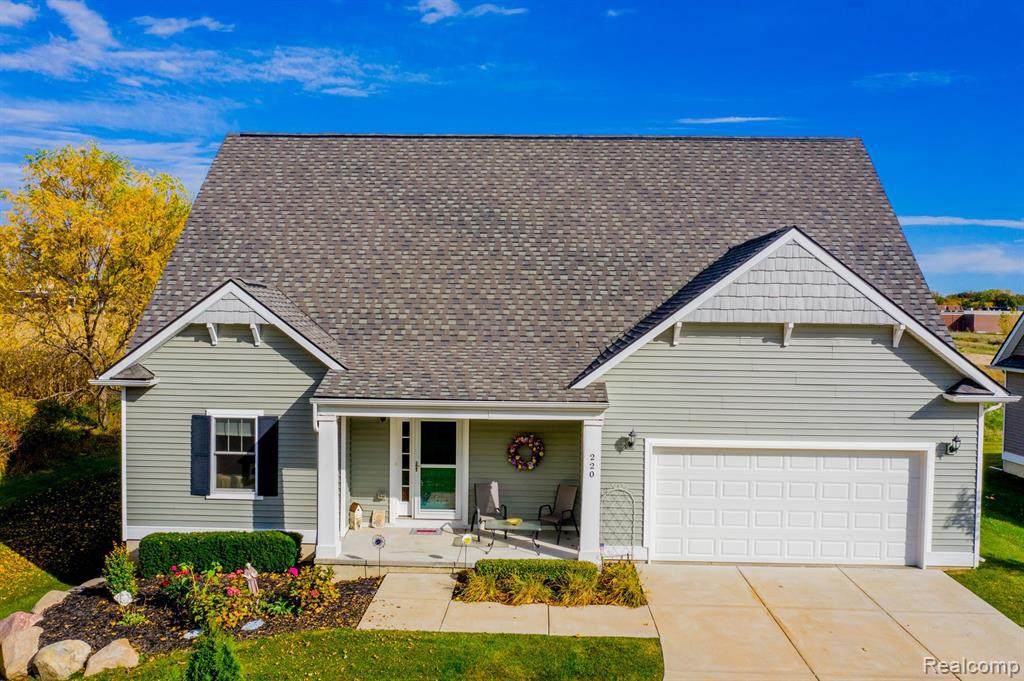 220 Dorchester Dr - Photo 1