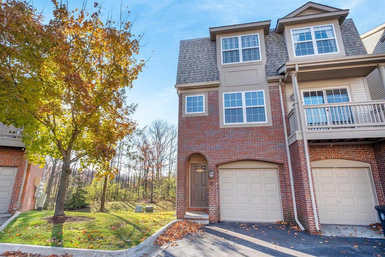 3038 Barclay Way - Photo 1