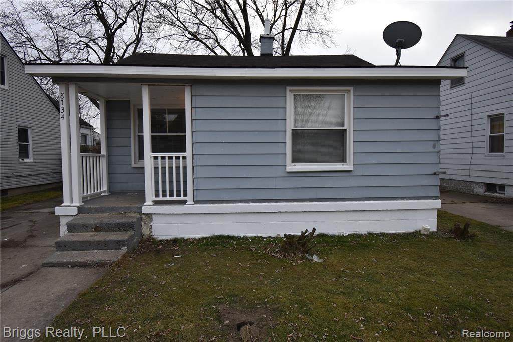 8734 Cadillac Ave - Photo 1