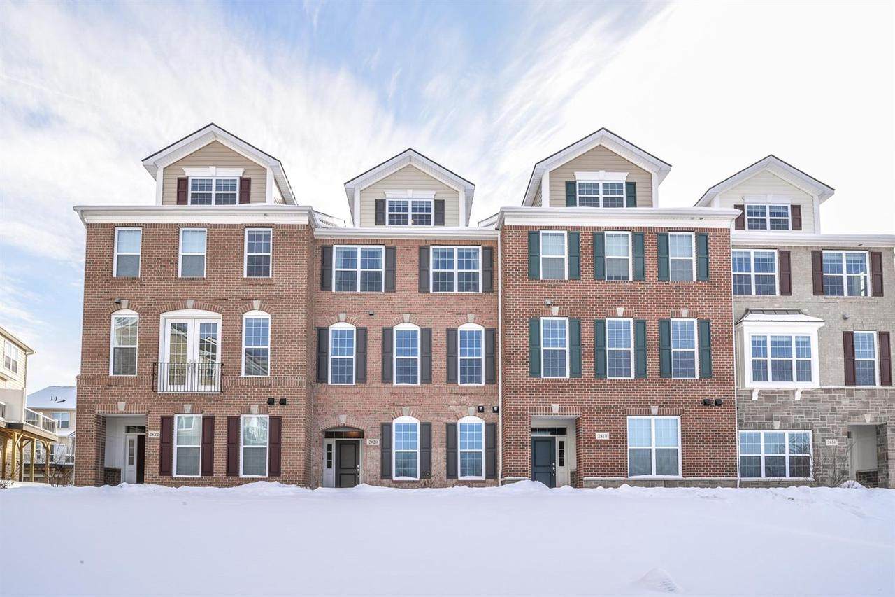 2820 Purley Ave - Photo 1