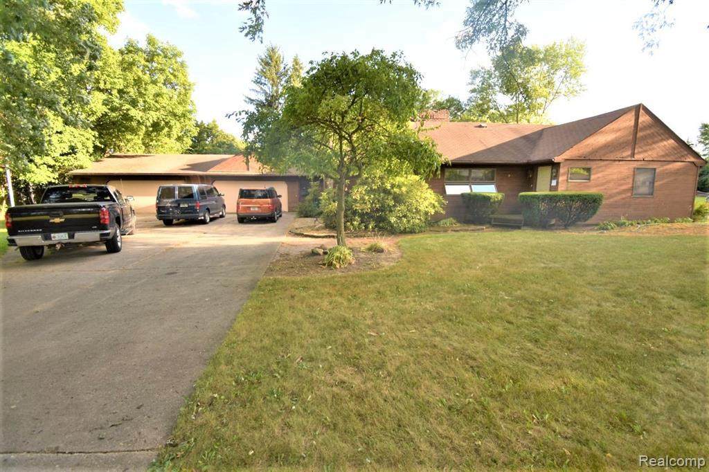 930 Ottawa Dr - Photo 1