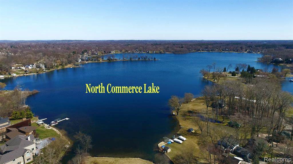 3899 Vanstone Dr - Photo 1