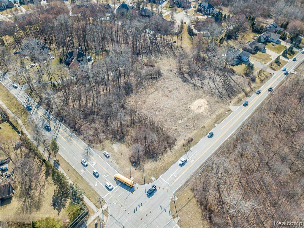 000 Jewell Rd - Photo 1