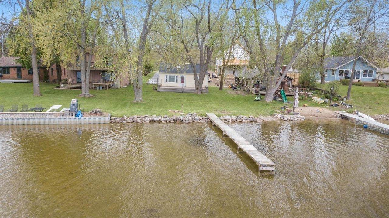 8590 Pellett - Photo 1