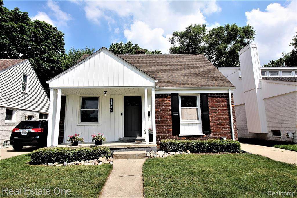 1449 Emmons Ave - Photo 1