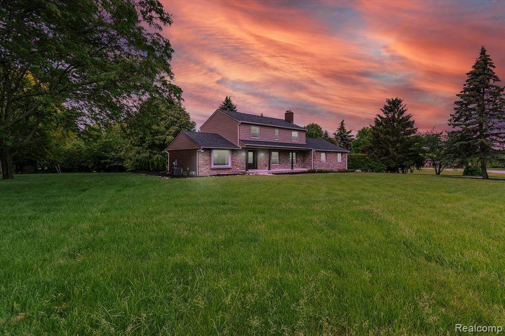 41251 Llewelyn Dr - Photo 1