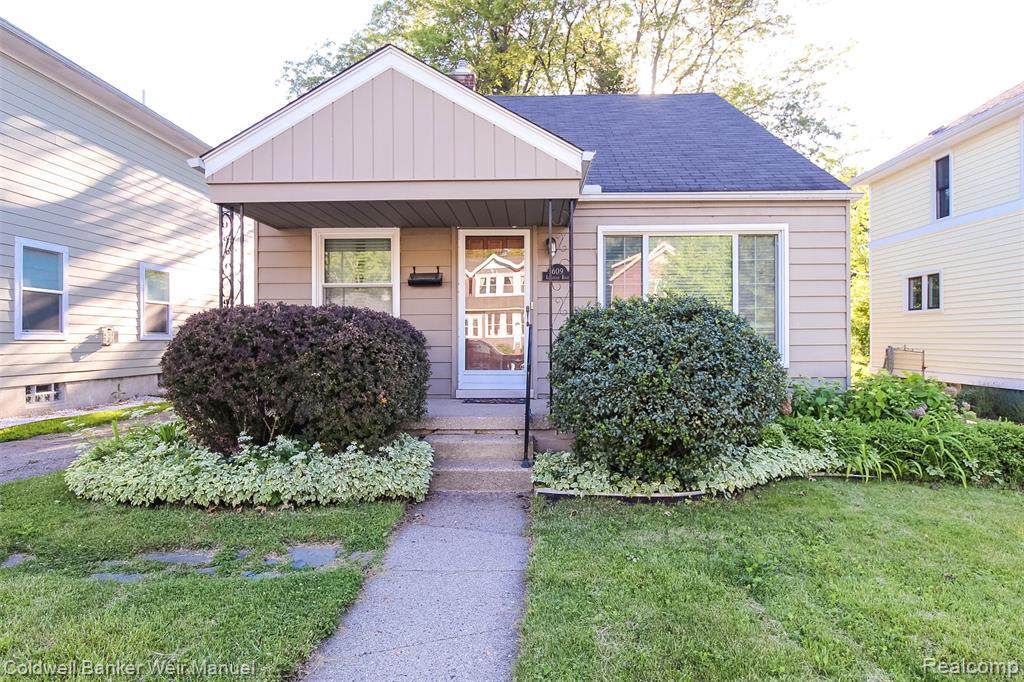 609 Lockwood - Photo 1