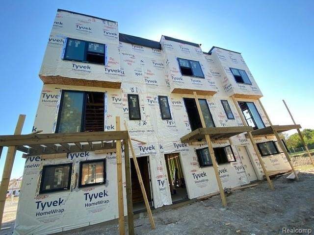 1096 Hampton - Photo 1