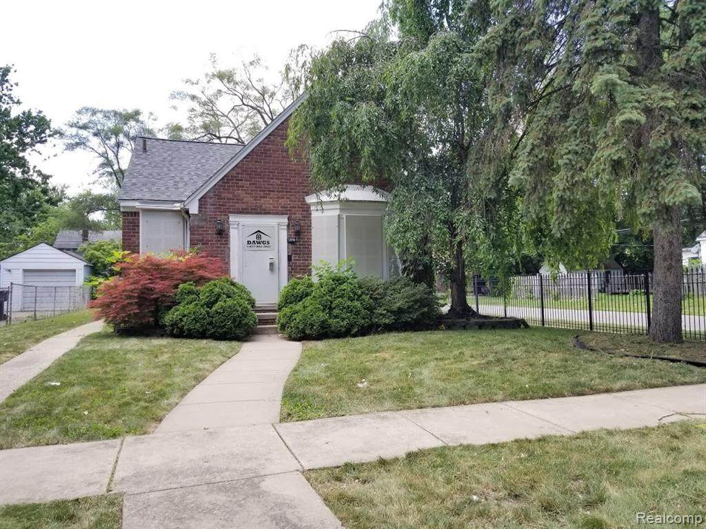 17251 Fielding - Photo 1