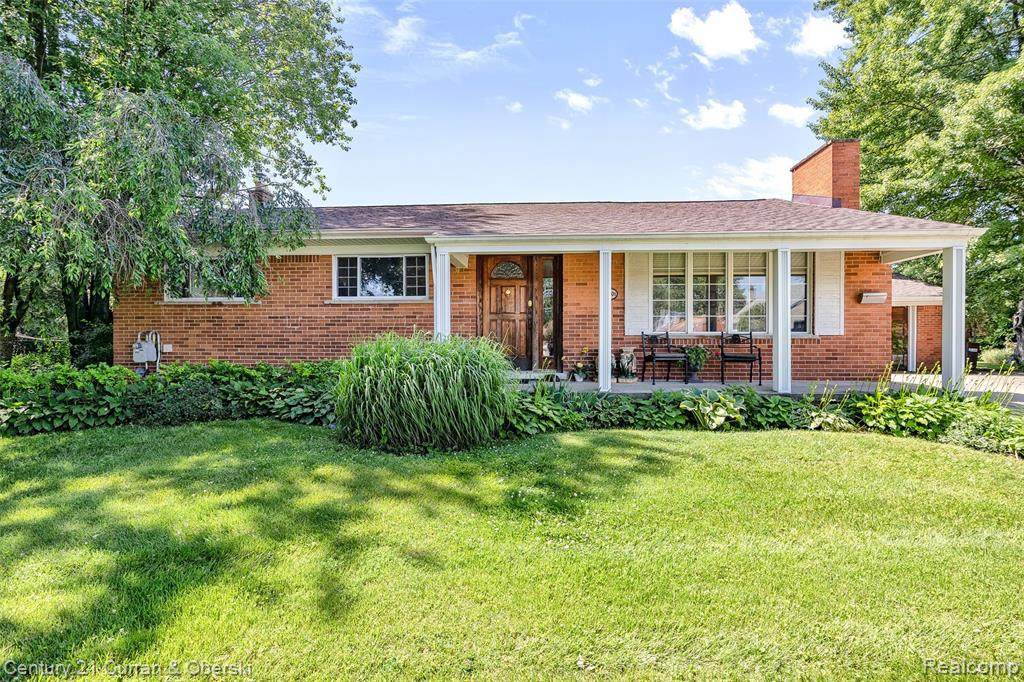 30401 Avon Crt - Photo 1