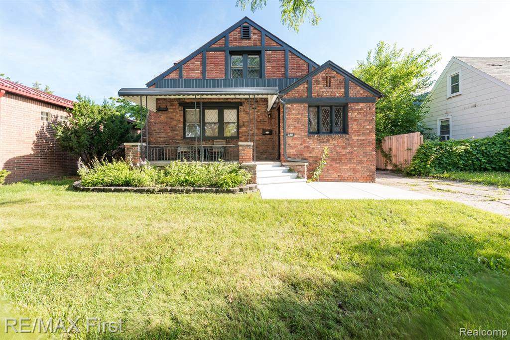 288 14 MILE RD - Photo 1