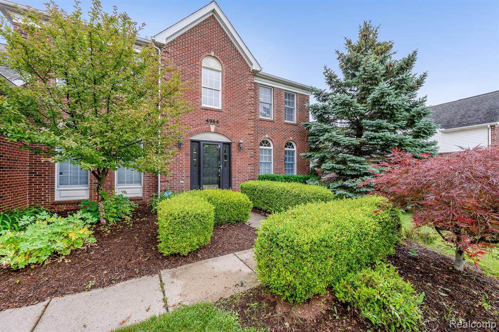 4964 Birkdale Dr - Photo 1