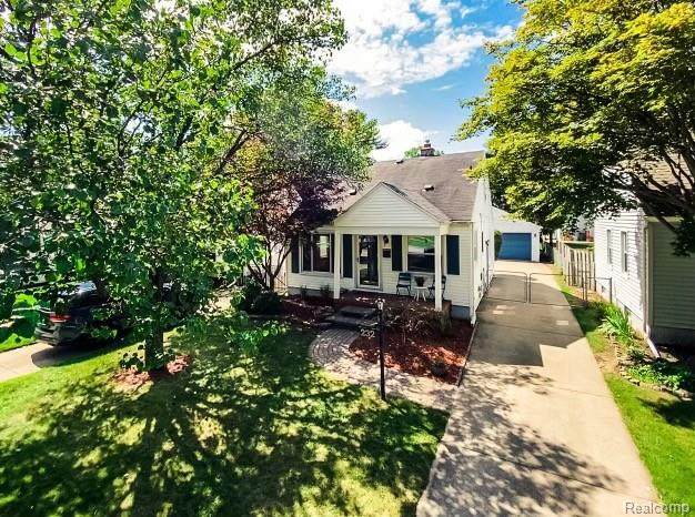 232 Girard Ave - Photo 1