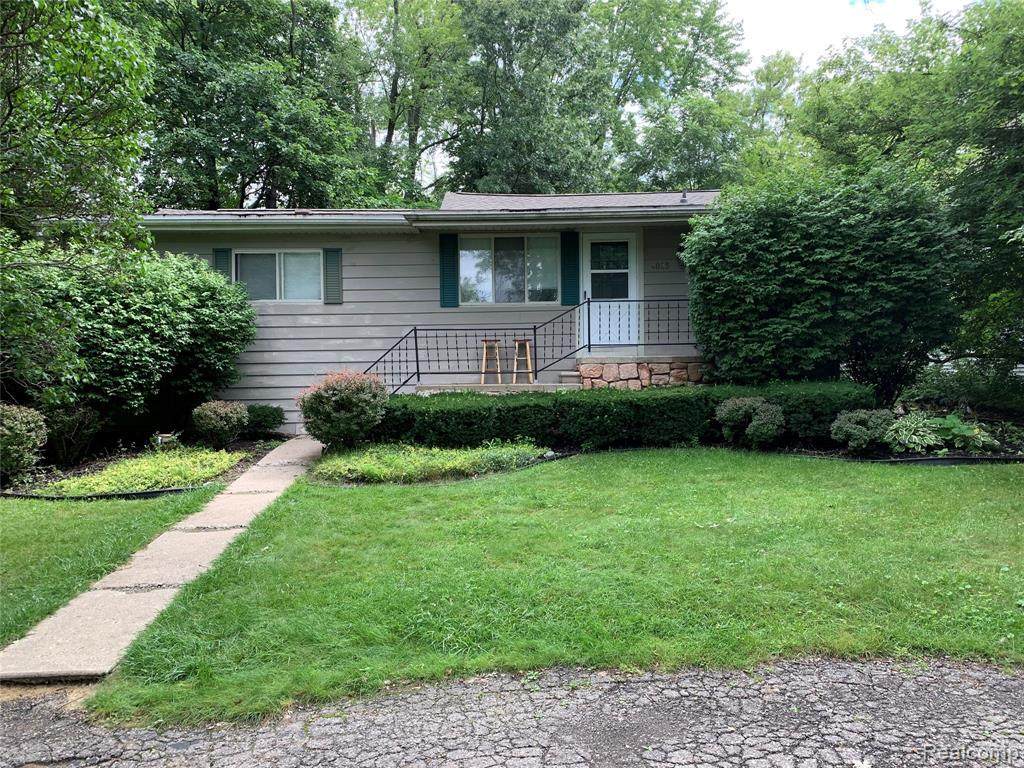 4025 Fieldview Ave - Photo 1