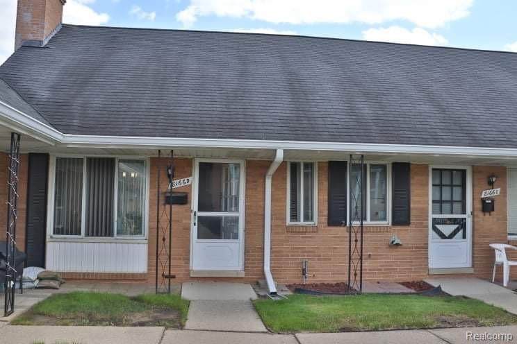 8166 Huntington St Unit D - Photo 1