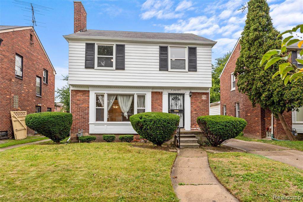 13427 Pembroke Ave - Photo 1