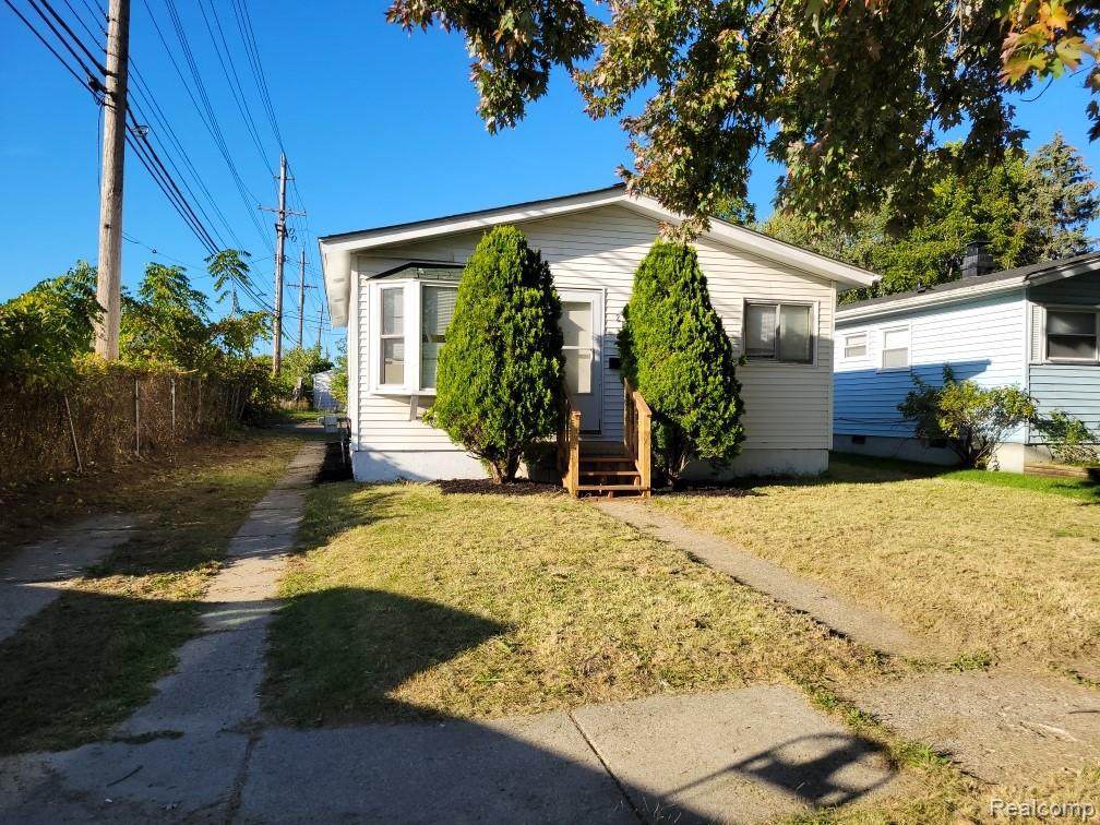 21 New York Ave - Photo 1