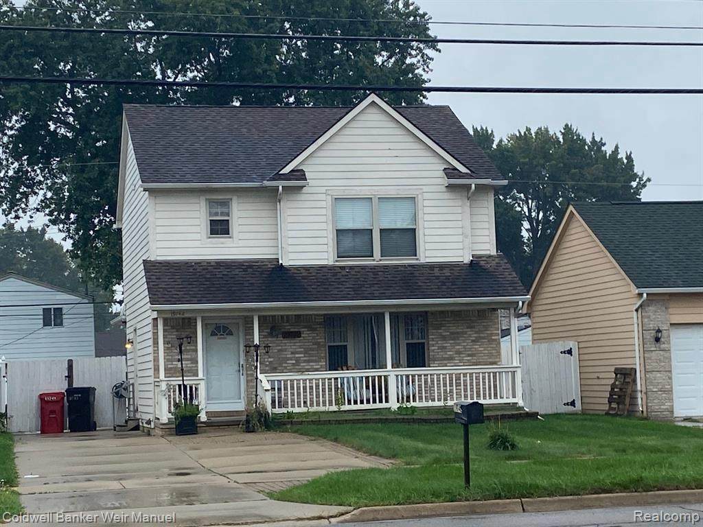 19742 14 MILE RD - Photo 1