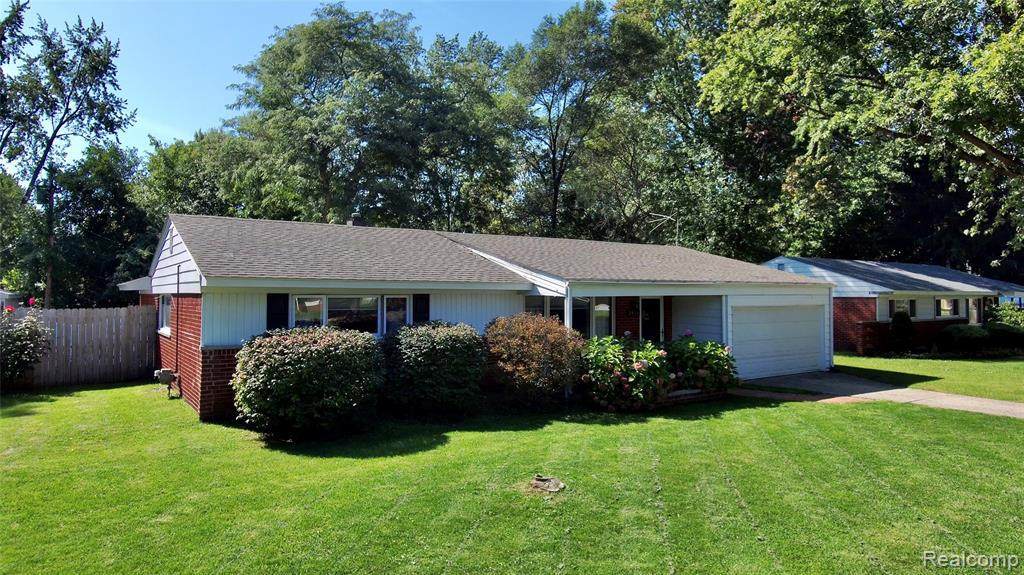2451 Lafay Dr - Photo 1