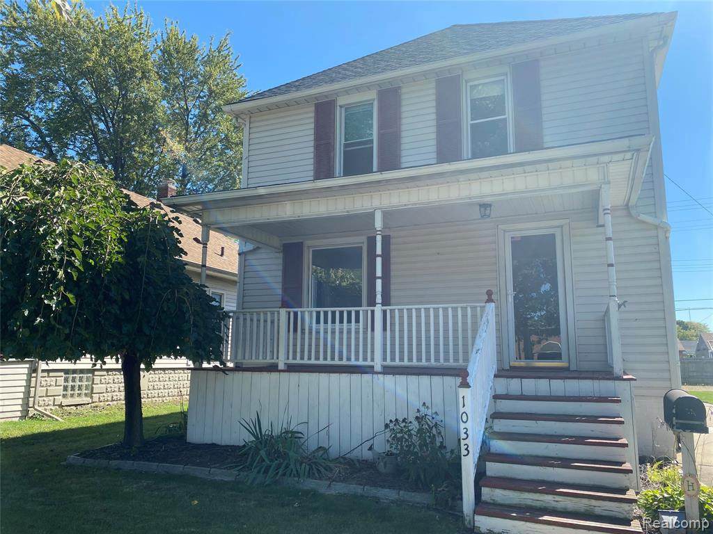 1033 Eureka Rd - Photo 1