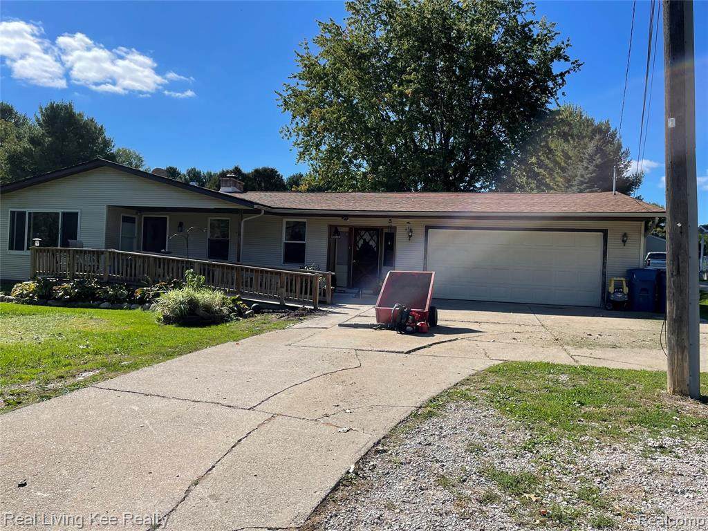 4857 Forest St - Photo 1