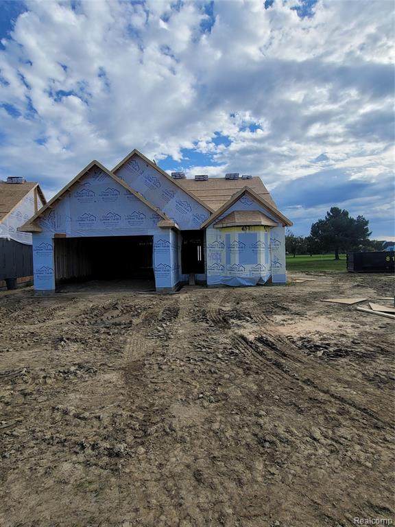 402 Devonshire - Photo 1