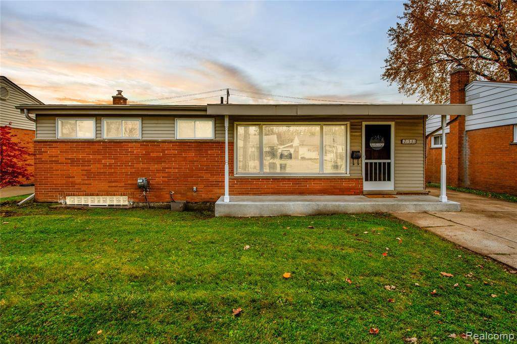 21531 Briarcliff St - Photo 1