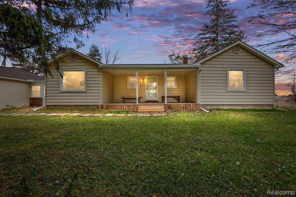 9380 New Lothrop Rd - Photo 1