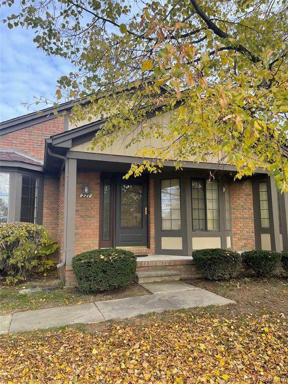227 Meadow Lane Cir - Photo 1