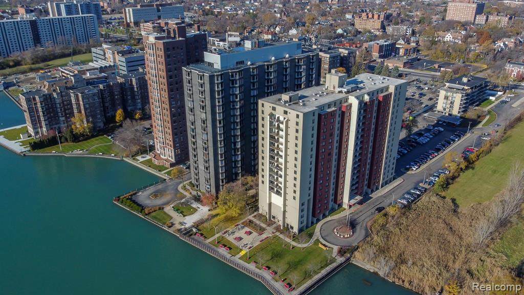 8200 Jefferson Ave # 1/102 - Photo 1