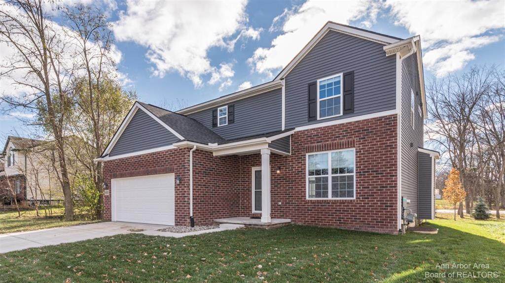4458 Christina Dr - Photo 1