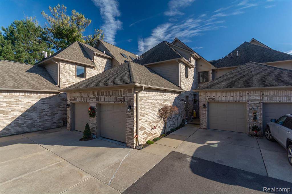 50739 Harbour View - Photo 1