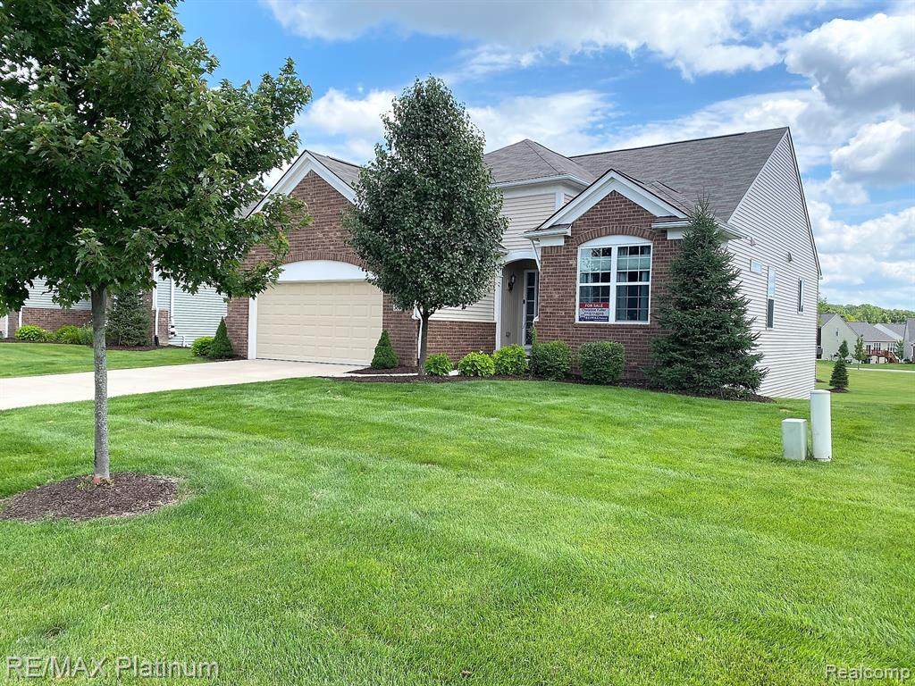 380 Bozeman - Photo 1