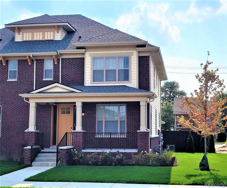 4327 Lincoln - Photo 1