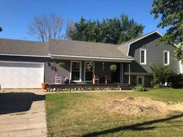 401 Forest - Photo 1