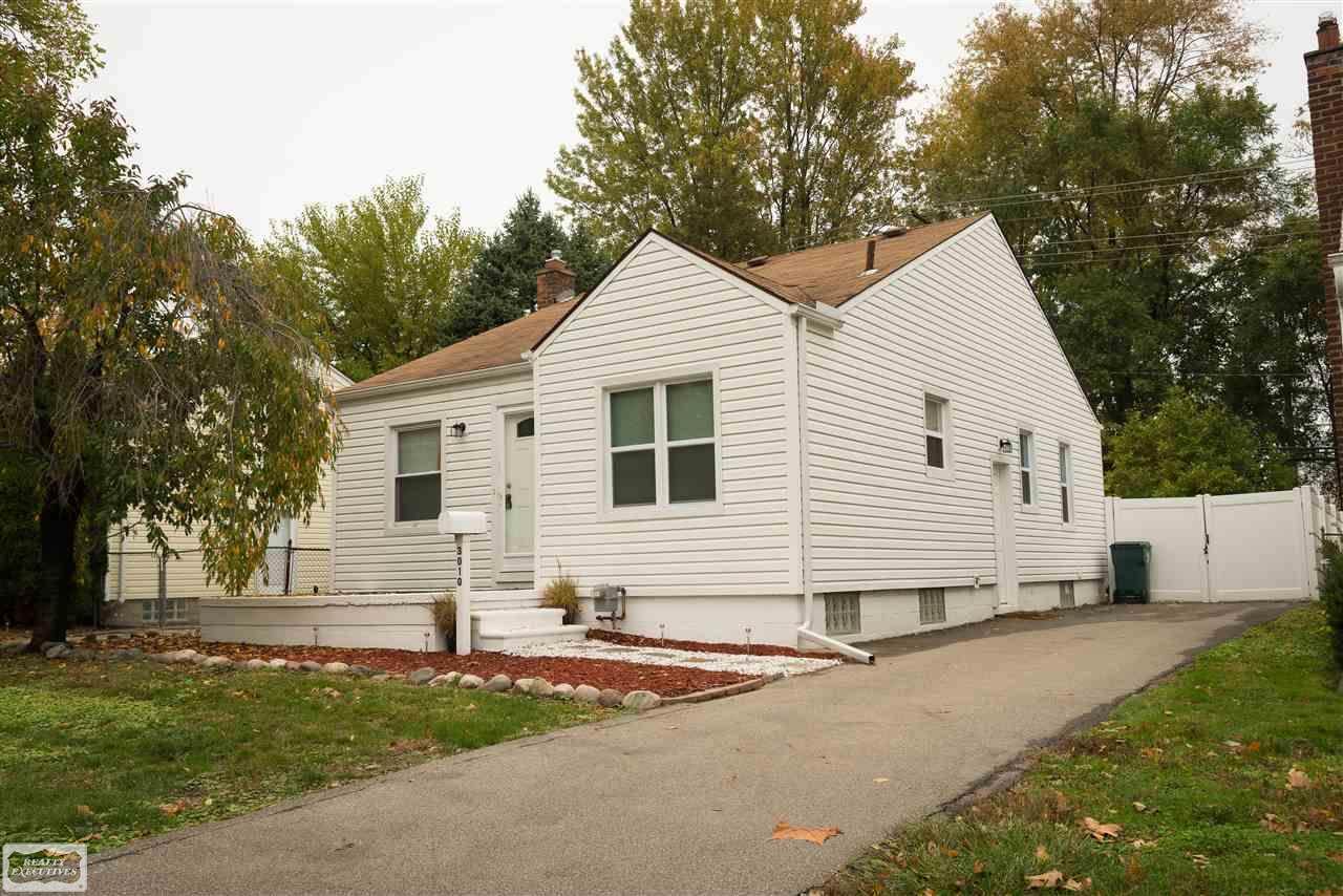 3010 Crooks Rd - Photo 1
