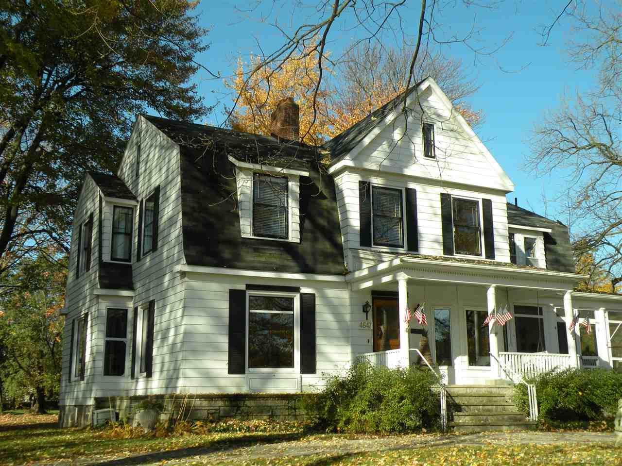 4647 Seeger - Photo 1