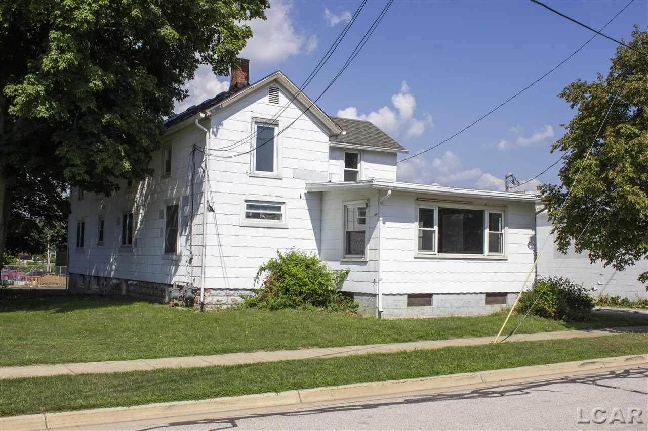110 Albert - Photo 1