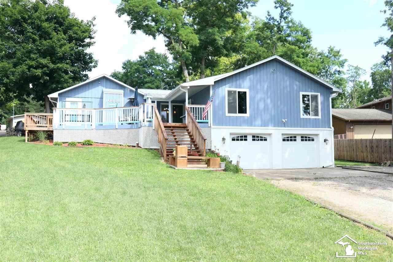 10338 Cedarcrest - Photo 1