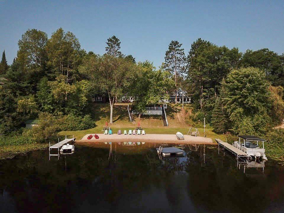 102 Johns Dr - Photo 1