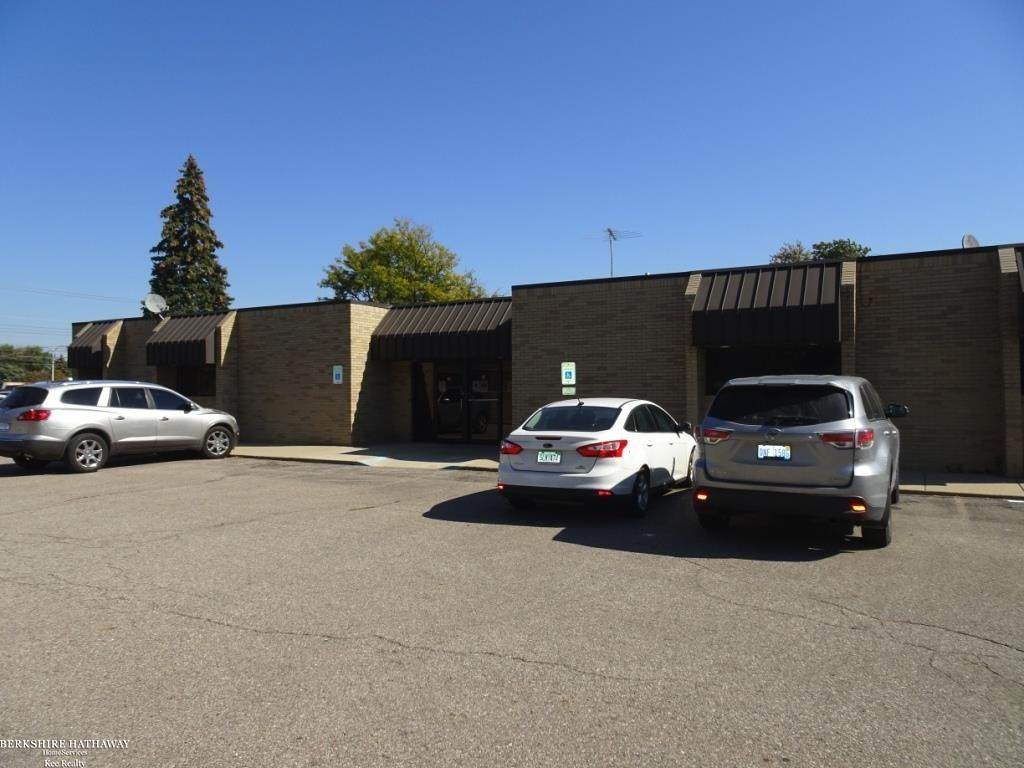 11446 13 Mile Suite C - Photo 1