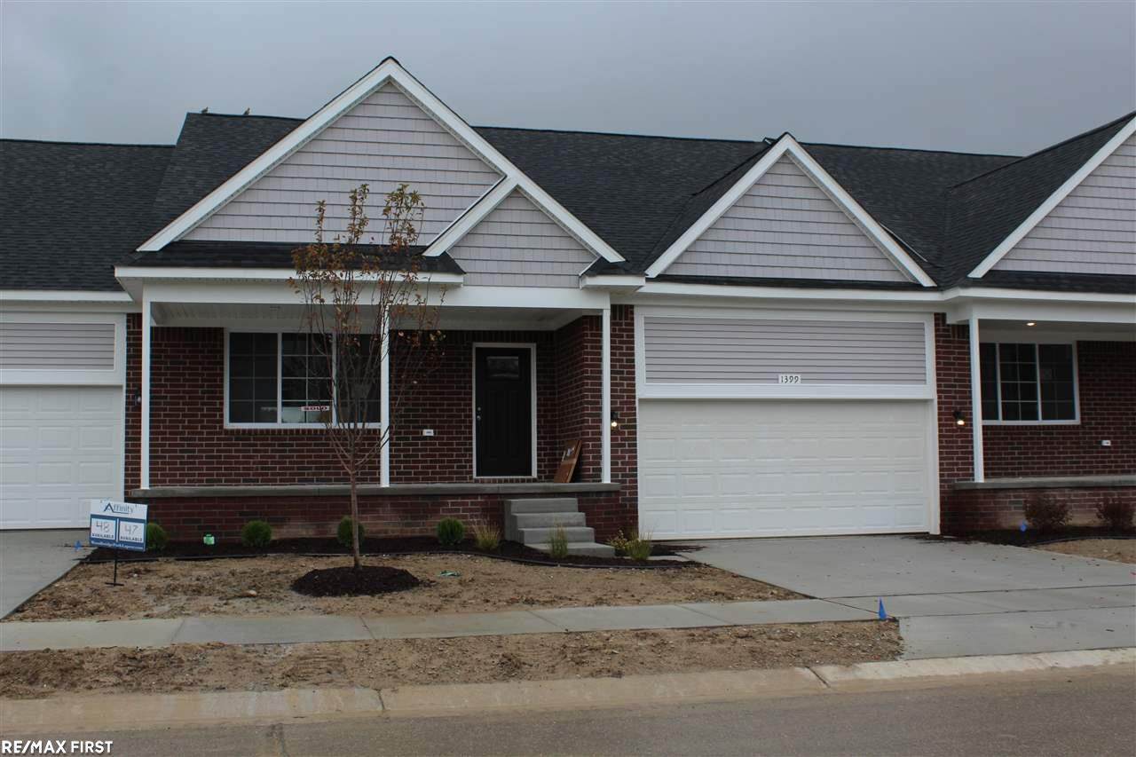 1401 Lincoln - Photo 1