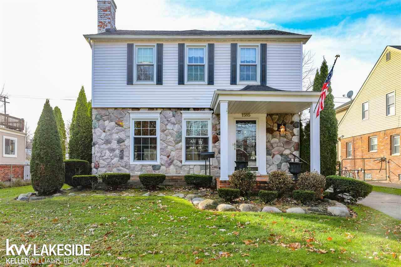 1585 Hampton - Photo 1