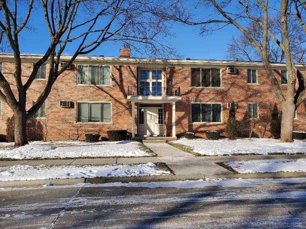 4625 Leafdale - Photo 1